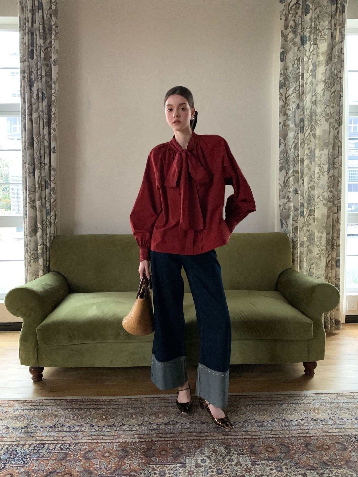 Women's Spring And Autumn Straight Leg Trousers With Curled Design Jeans - Image 2