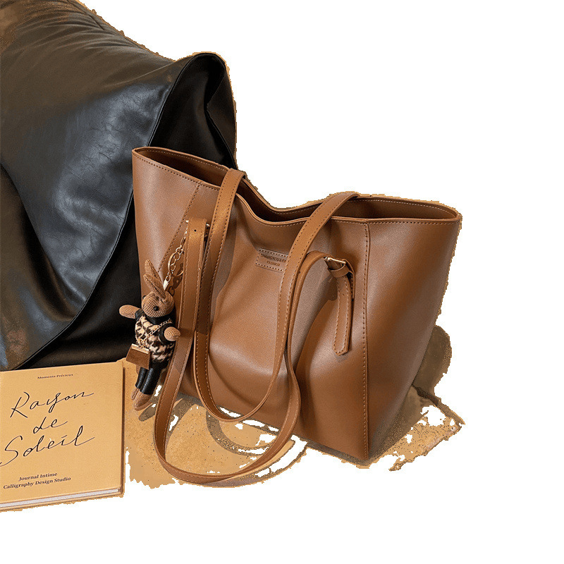 Large Capacity Women's All-match Simple Class Commuter Shoulder Bag - Image 9